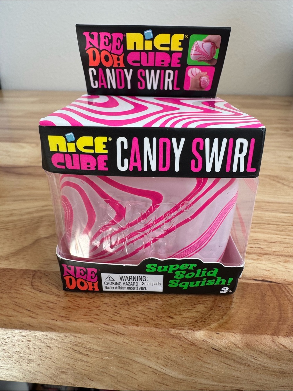 NeeDoh Nice Cube Candy Swirl Super Solid Squish Pink White Schylling NIB